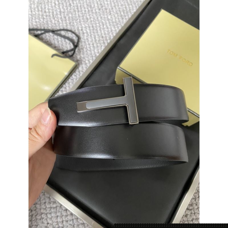 TOM FORD